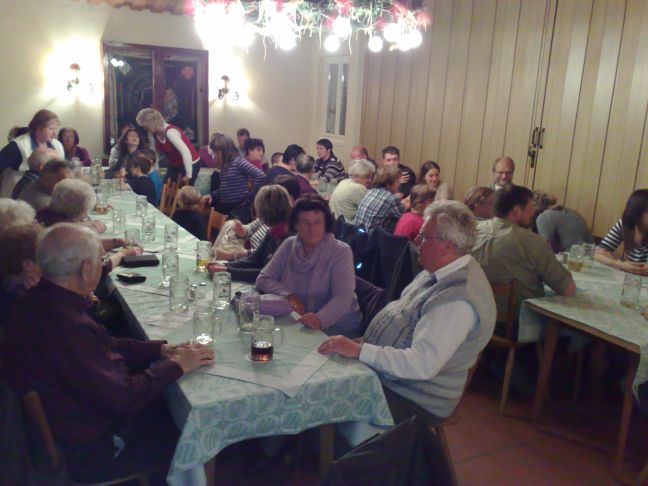 Unsere Chorausfl�gler im Kneitiger Keller